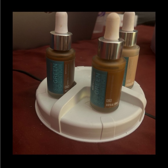 30, 80, 90 MAYBELLINE GREEN EDITION BUNDLE - Picture 2 of 4